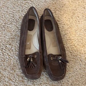 Sperry Brown Suede Loafers with Tassels